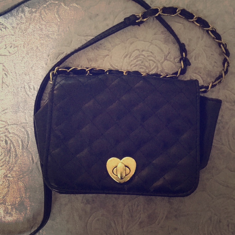 Black patterned purse